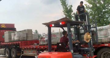 辽源 黄金麻冰裂纹，地铺石装车