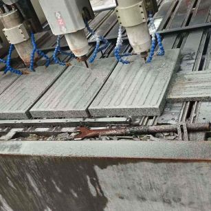 辽源 芝麻白花岗岩荔枝面盲道雕刻