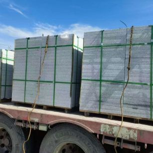 辽源 芝麻白花岗岩地铺石装车日常