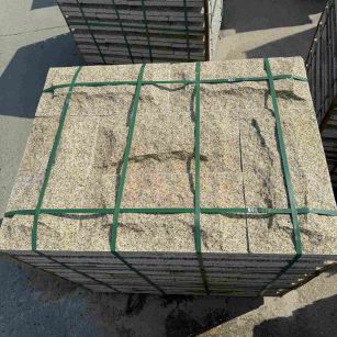 辽源 黄金麻花岗岩石材自然面蘑菇石成品