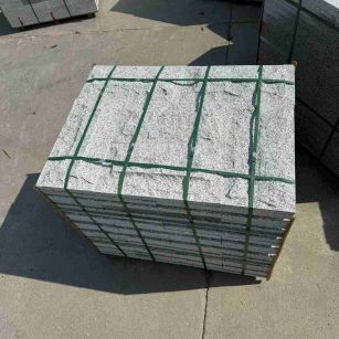 辽源 白麻花岗岩石材自然面蘑菇石成品