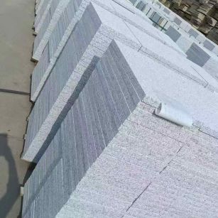 辽源 白麻荔枝面花岗岩地铺石