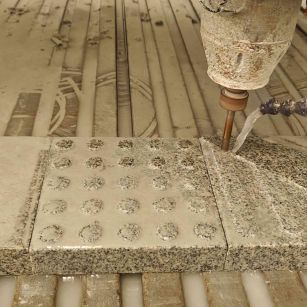 辽源 芝麻白花岗岩石材盲人石、盲道石、盲点石