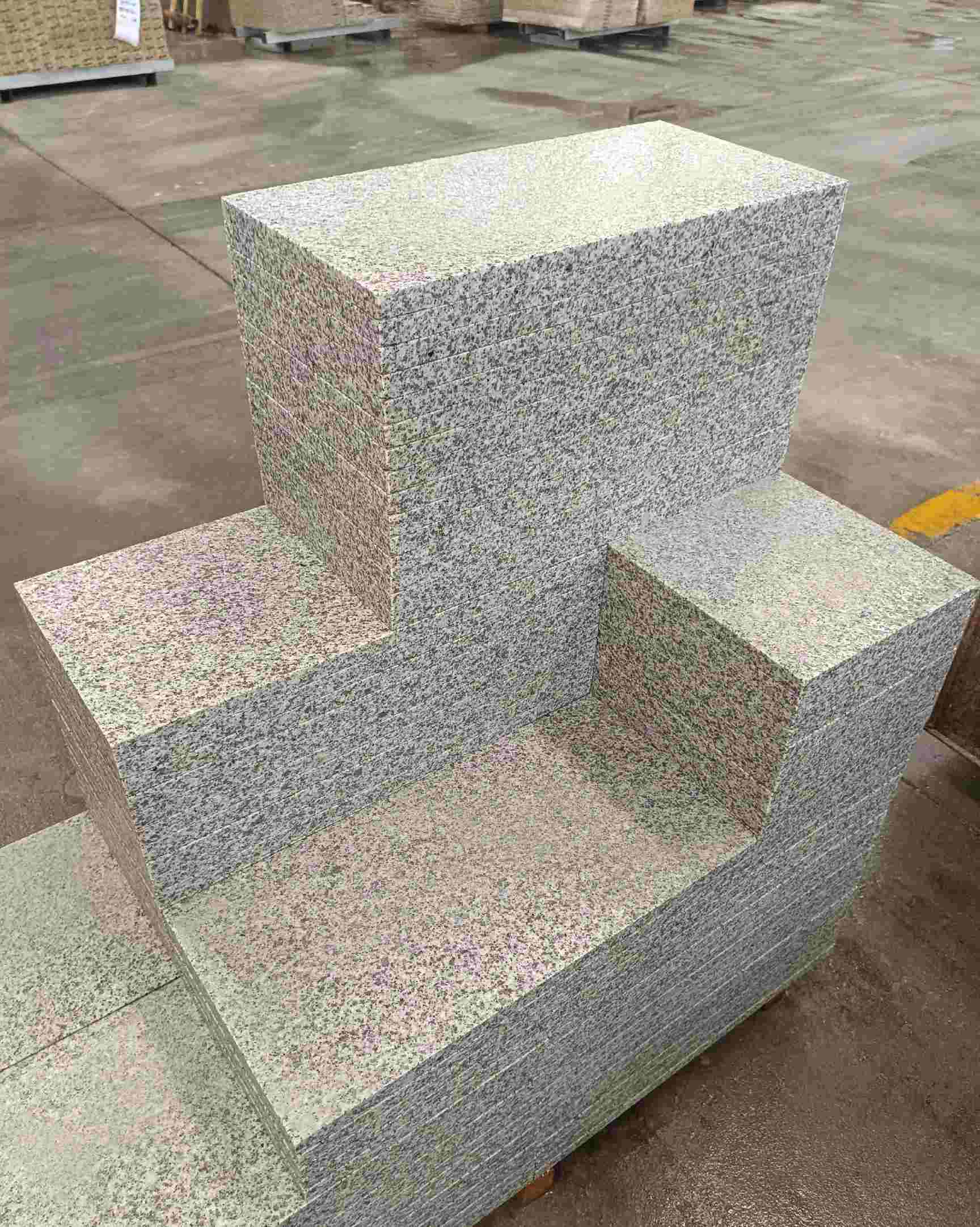 辽源 白麻花岗岩荔枝面地铺石